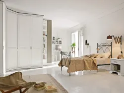 Arcadia AC018