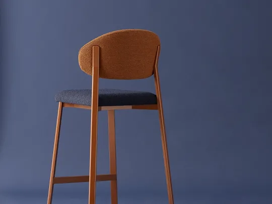 Beba Curvy Sgabello