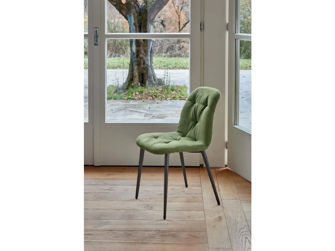 Sedia imbottita in econabuk Spring di Ingenia