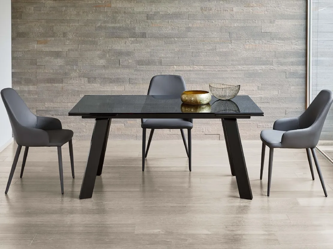 Tavolo allungabile Gulliver in cristallo con struttura in alluminio e acciaio di Ingenia